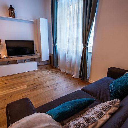 Glam Turin Apartment ภายนอก รูปภาพ